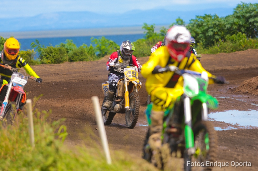 MOTOCROSS1